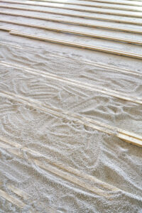 photos-k118-12 by Werner Knuesel. 