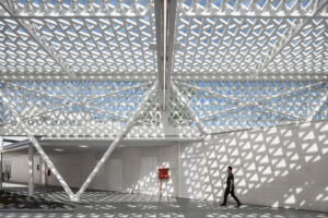 Mercado Municipal de Famalicão do Arquitecto Rui Mendes Ribeiro by Ivo Tavares Studio. 